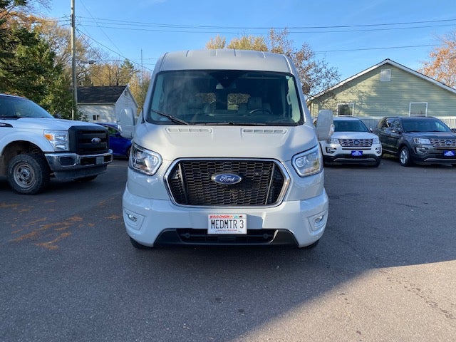 9 Passenger Luxury Explorer (AWD) | Medford Motors, Inc. in Medford WI