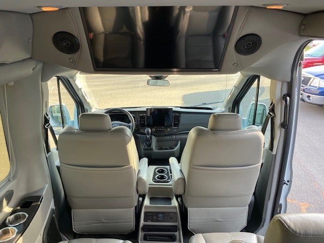 9 Passenger Luxury Explorer (AWD) | Medford Motors, Inc. in Medford WI