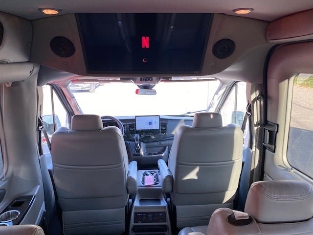 9 Passenger Luxury Explorer (AWD) | Medford Motors, Inc. in Medford WI